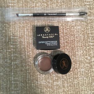 Anastasia Beverly Hills Dip Brow Pomade choc